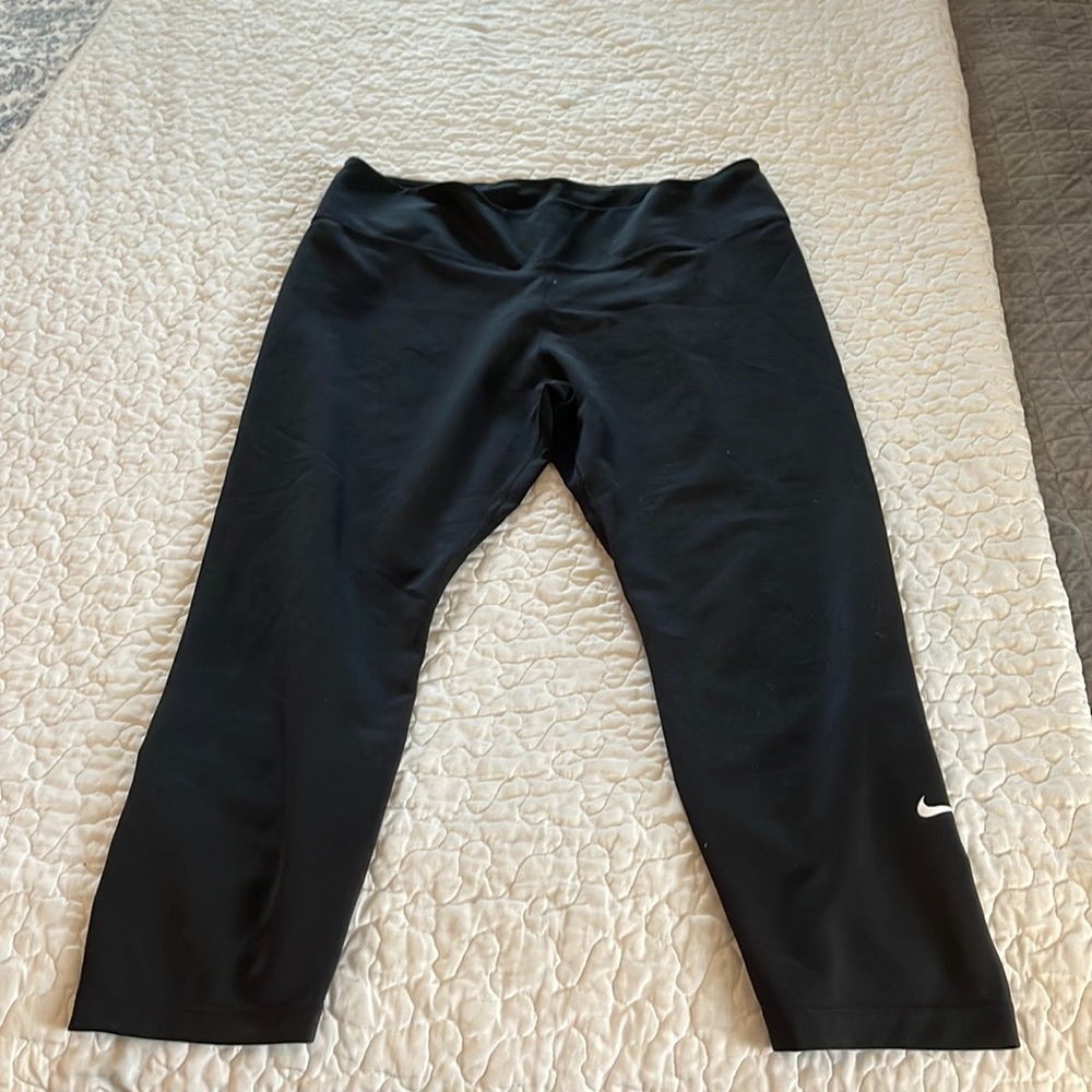 Nike Dri Fit Capri - black